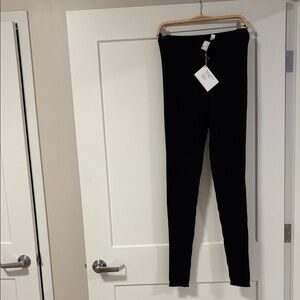 NWT Cashmere Black Ribbed Leggings ribbed